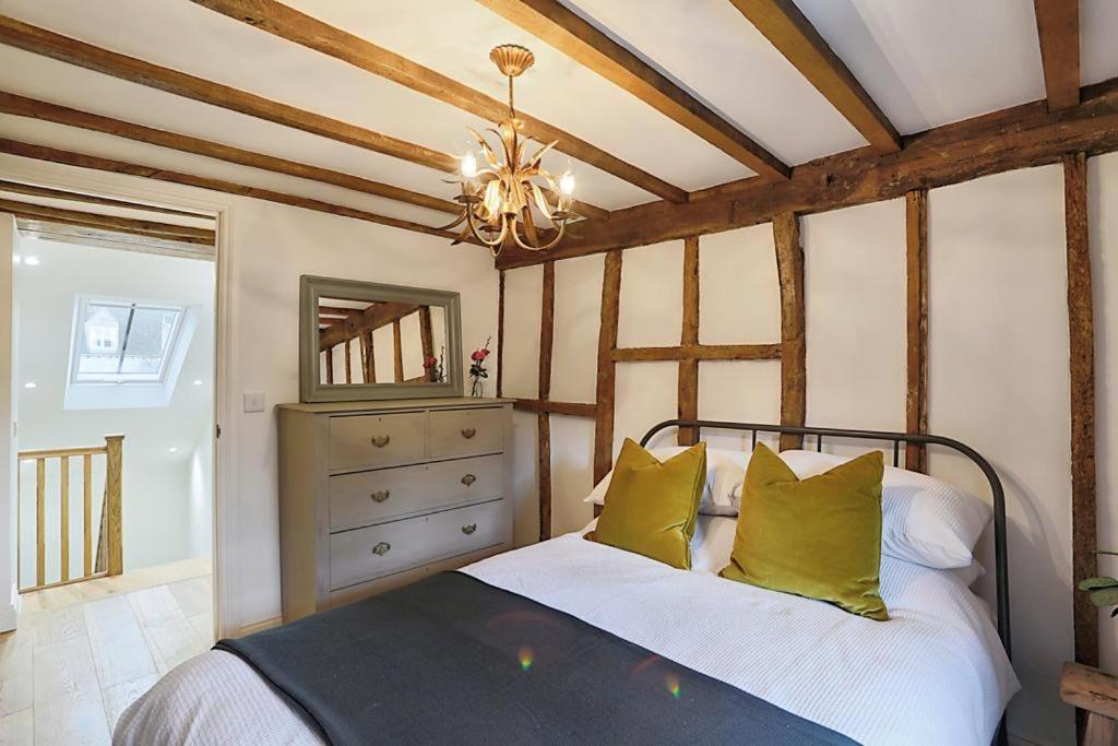 Luxury Cotswold Cottage With Hot Tub In Stow On The Wold! Esterno foto